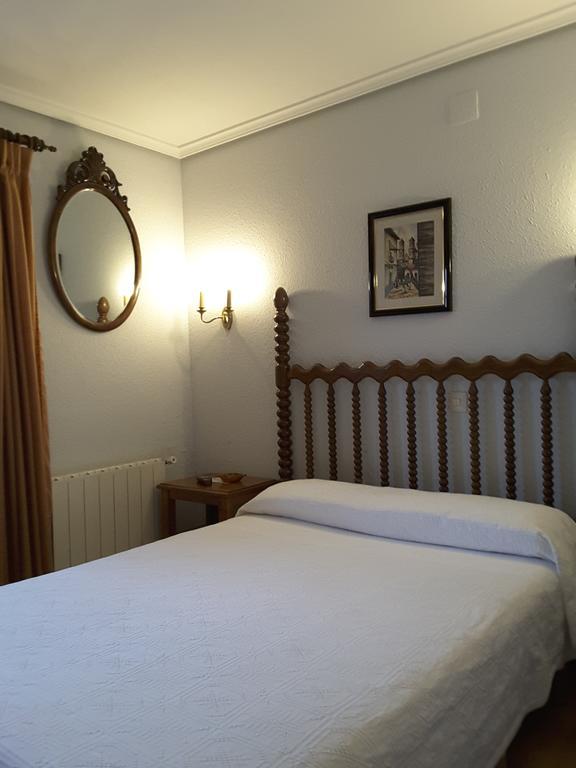 Riodeva Hotel Unquera Eksteriør billede