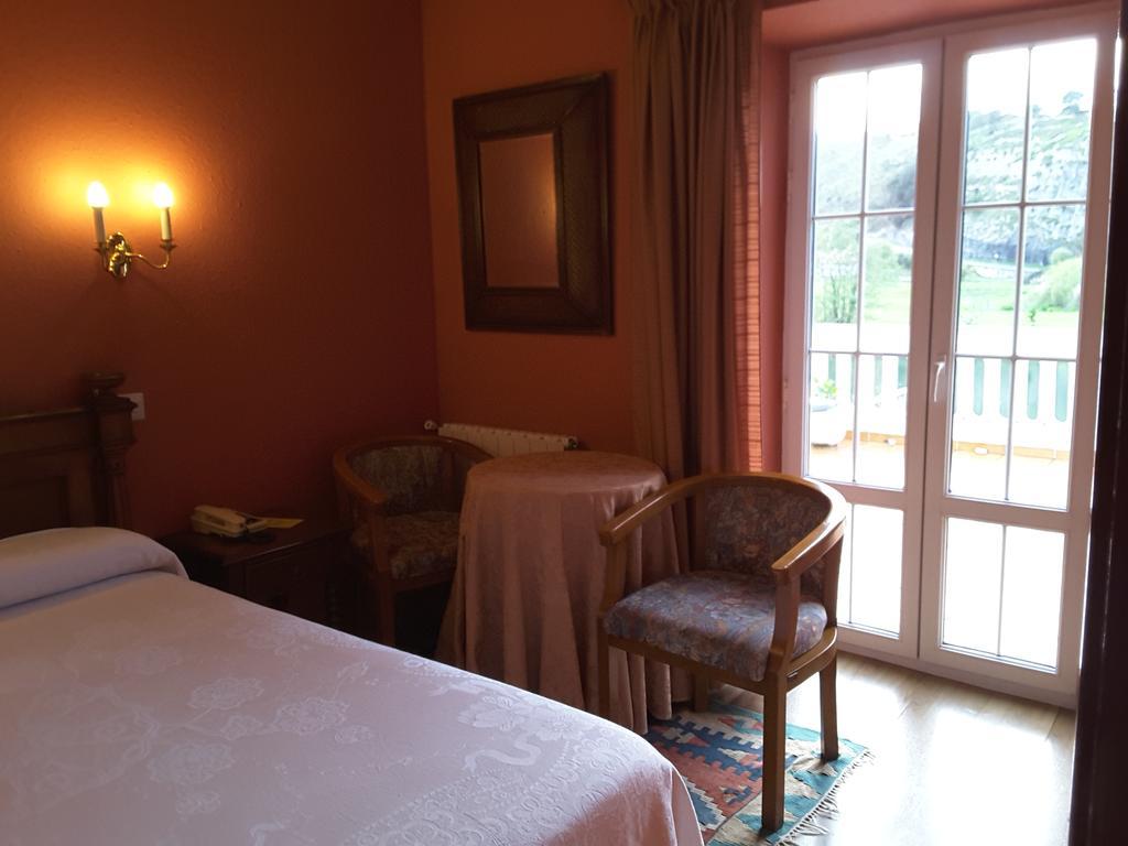 Riodeva Hotel Unquera Eksteriør billede
